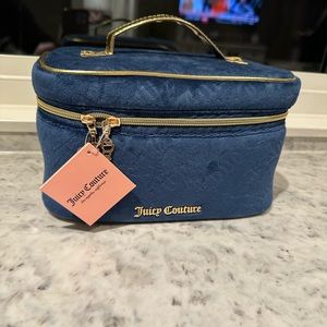 Juicy couture cosmetic train case bag blue and gold velour NWT